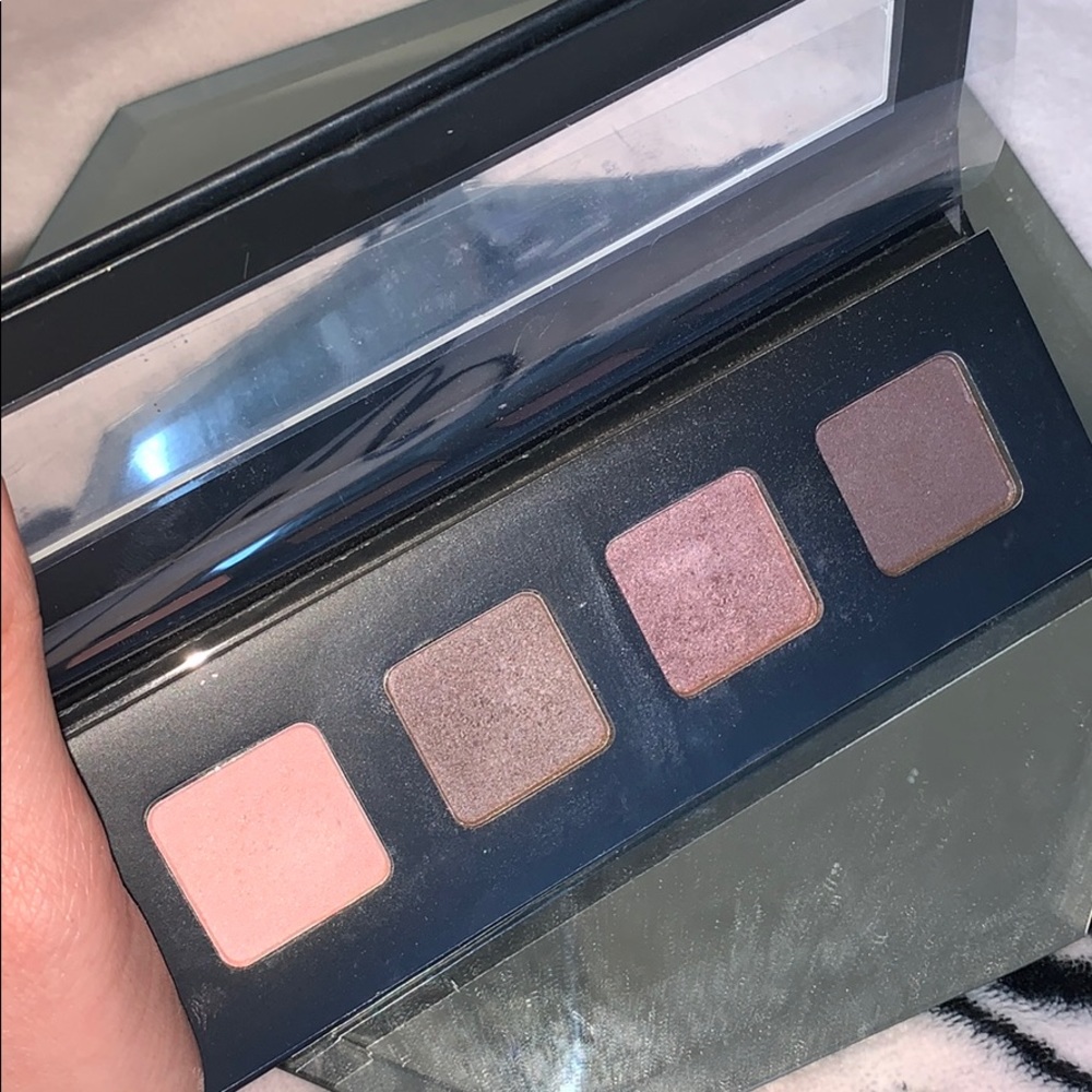 Elf eyeshadow bundle - Picture 3 of 5